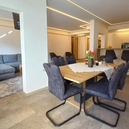 Luxus Terrassenappartement Berg&see 1 * Bodensdorf