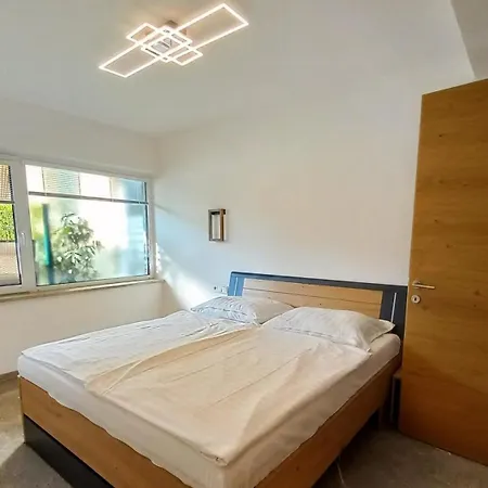 Apartment Luxus Terrassenappartement Berg&see 1 Bodensdorf