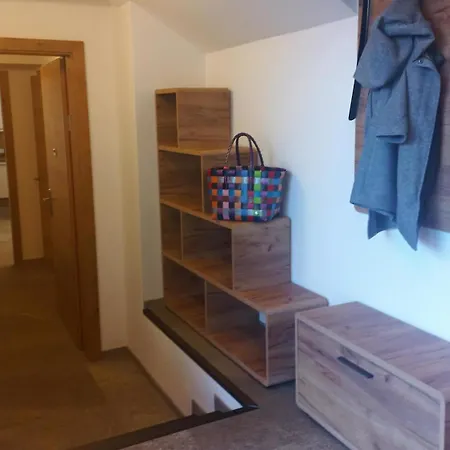 Luxus Terrassenappartement 1 Berg & *
