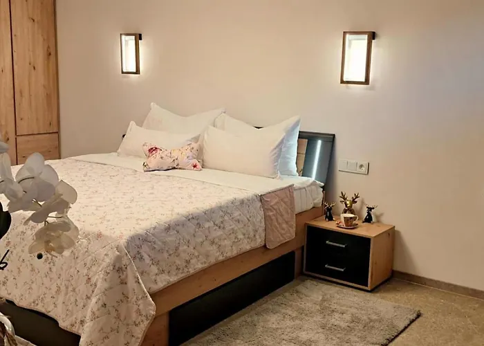 Luxus Terrassenappartement Berg & 1 בודנסדורף